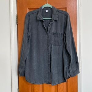 Women’s Button Up Shirt